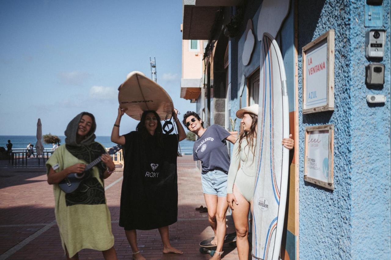 لاس بالماس دي غران كاناريا La Ventana Azul Surf Hostel المظهر الخارجي الصورة